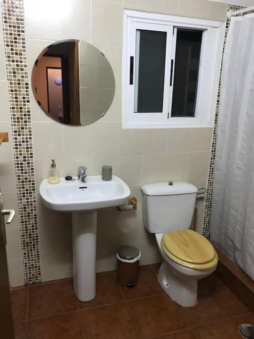 Una Casa Con Vistas La Caleta  Esterno foto